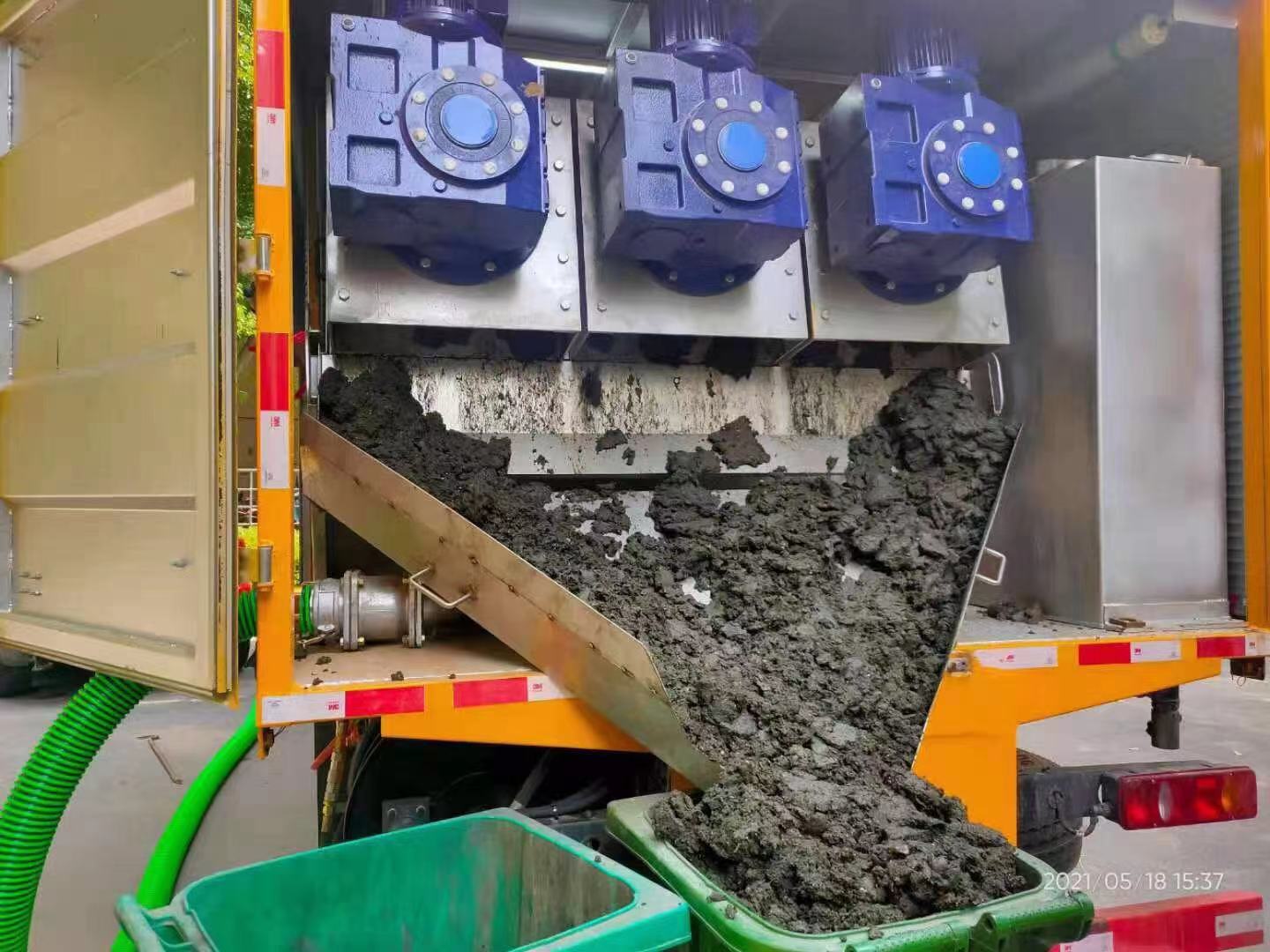 突泉化粪池清掏城市维护站-泥浆净化干湿分离处理